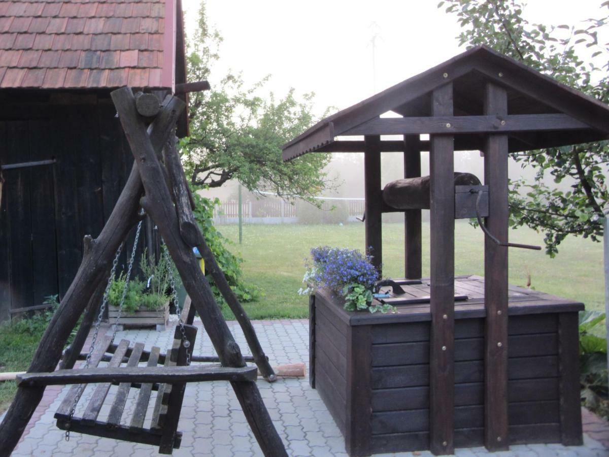 Gospodarstwo Agroturystyczno-Edukacyjne Gratka Celiny  Esterno foto